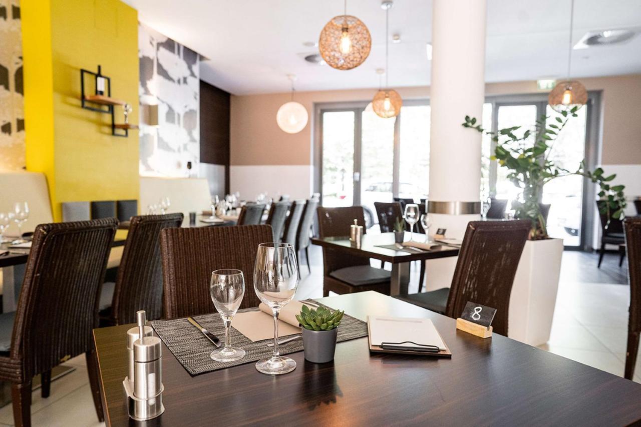 Lanzcarre Hotel Mannheim, A Member Of Radisson Individuals Eksteriør billede